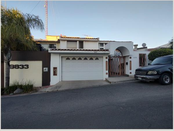 Casa en venta en Jardines de Agua Caliente, Zona Dorada, Tijuana, Baja California