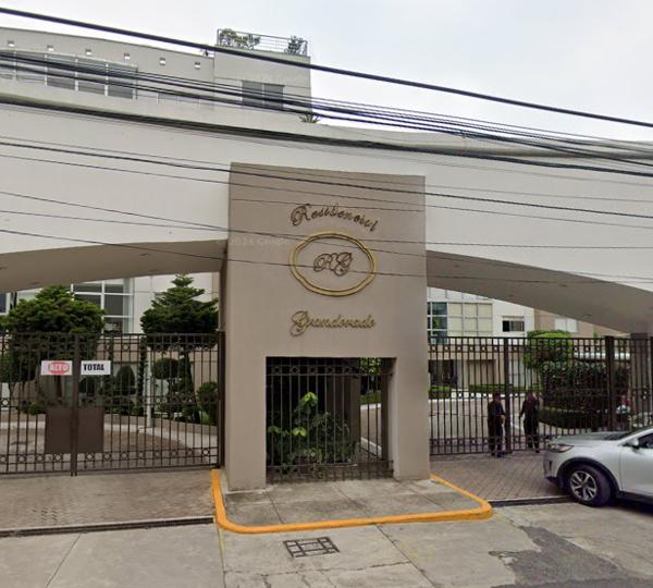 Departamento en remate en Valle Dorado, Tlalnepantla de Baz, México