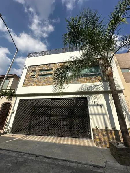 Casa en venta en Cumbres Elite, Monterrey, Nuevo León