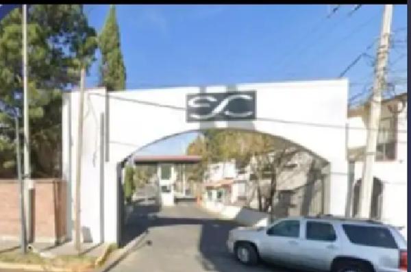 Casa en venta en San Carlos, Metepec, México