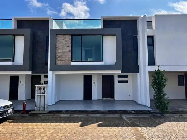 Casa en venta en San Juan Cuautlancingo, Cuautlancingo, Puebla