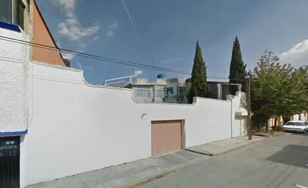 Casa en venta en Plazas de San Buenaventura, Toluca, México