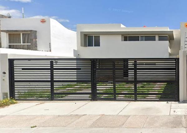 Casa en venta en Lomas Cuarta Sección, San Luis Potosí, San Luis Potosí