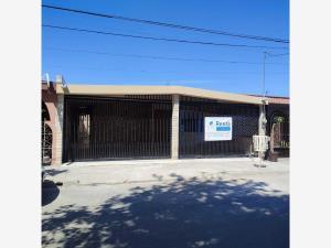 Casa en renta en Vidriera, Monterrey, Nuevo León