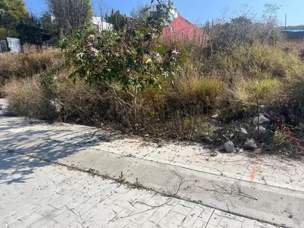 Terreno en venta en Vista Real y Country Club, Corregidora, Querétaro