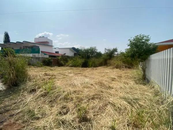 Terreno en venta en Vergeles de Oaxtepec, Yautepec, Morelos Terreno en venta en Vergeles de Oaxtepec, Yautepec, Morelos