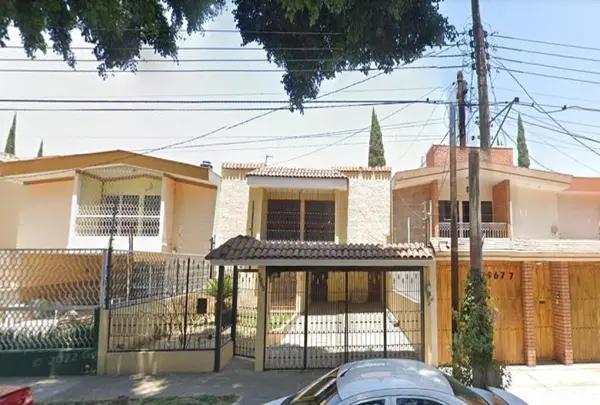 Casa en venta en Bosques de La Victoria, Guadalajara, Jalisco