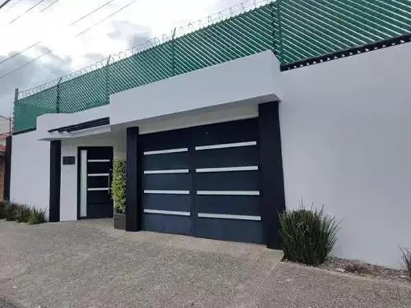 Casa en venta en Bosques del Lago, Cuautitlán Izcalli, México