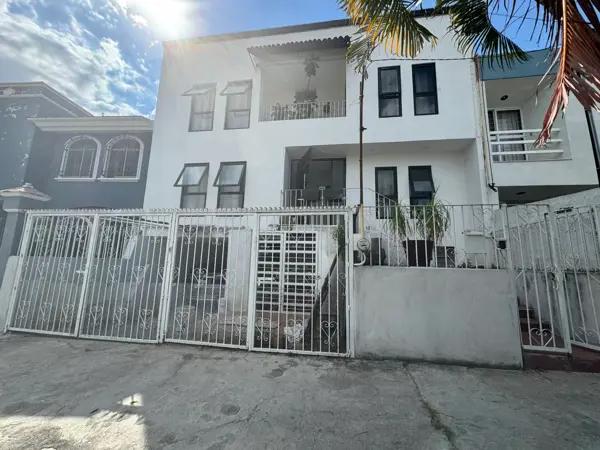 Casa en venta en Colinas de la Normal, Guadalajara, Jalisco
