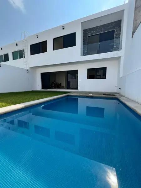 Casa en venta en Lomas del Manantial, Xochitepec, Morelos