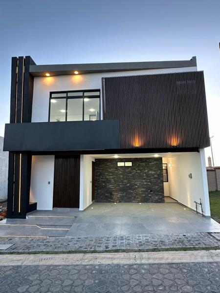 Casa en venta en Lomas de Angelópolis, San Andrés Cholula, Puebla