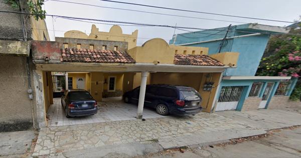 Casa en venta en Del Bosque, Tampico, Tamaulipas