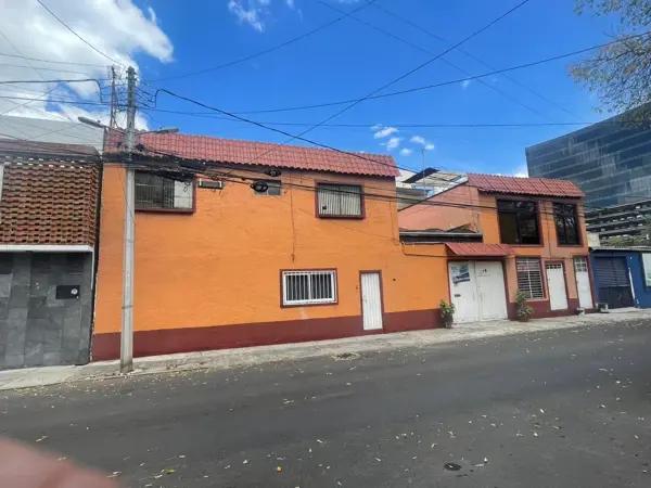 Terreno en venta en San Alvaro, Azcapotzalco, Ciudad de México