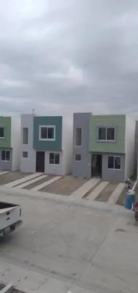 Casa en venta en Aztlan, Playas de Rosarito, Baja California