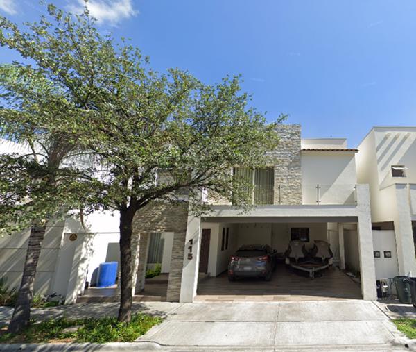 Casa en remate en Bosques de las Cumbres, Monterrey, Nuevo León