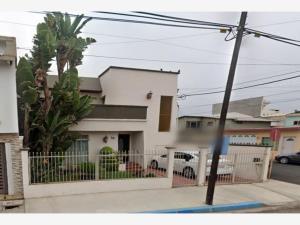 Casa en venta en Playa de Ensenada, Ensenada, Baja California