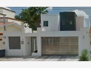 Casa en venta en Cancún Centro, Benito Juárez, Quintana Roo Casa en venta en Cancún Centro, Benito Juárez, Quintana Roo