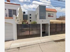 Casa en venta en Montebello, Aguascalientes, Aguascalientes