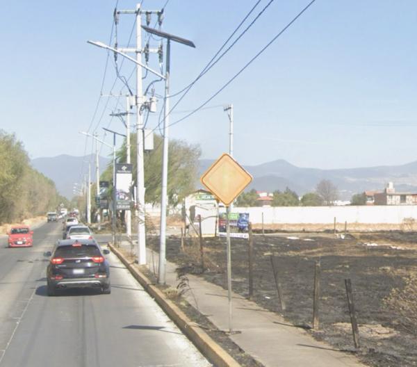 Terreno en venta en San Miguel Totocuitlapilco, Metepec, México