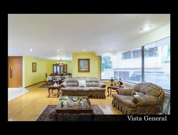 Casa en venta en Parques de la Herradura, Huixquilucan, México