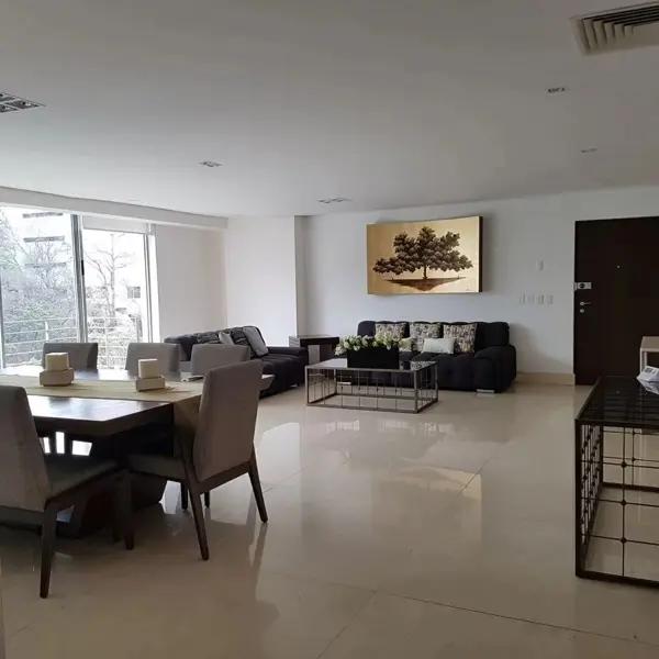 Departamento en venta en Hacienda de las Palmas, Huixquilucan, México