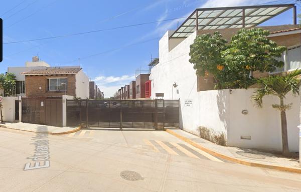 Casa en venta en Jardines Residencial, Santa Cruz Xoxocotlán, Oaxaca
