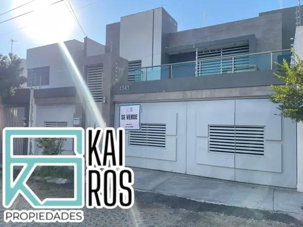 Casa en venta en Residencial Esmeralda, Colima, Colima