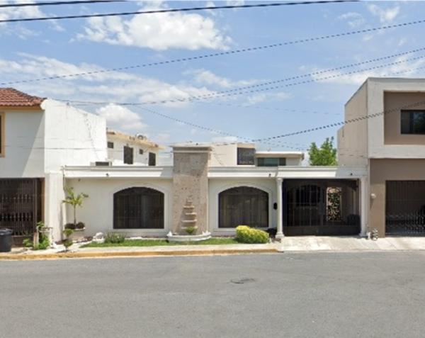 Casa en venta en Torremolinos, Monterrey, Nuevo León