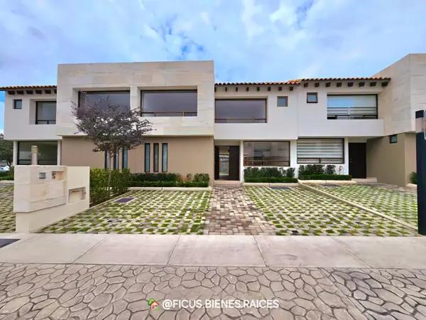 Casa en venta en San Andres Ocotlan, Calimaya, México