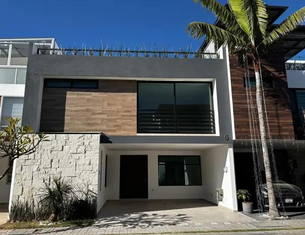 Casa en venta en Lomas de Angelópolis, Ocoyucan, Puebla