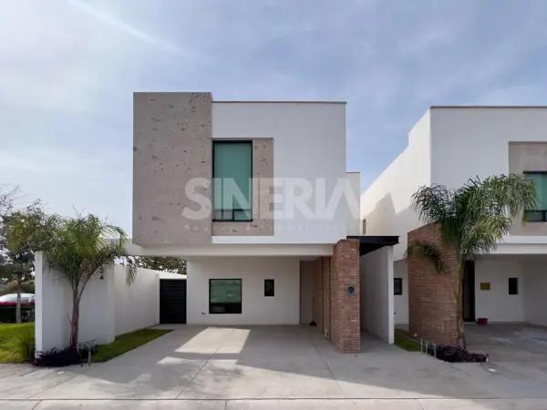 Casa en venta en La Rioja Residencial, Torreón, Coahuila de Zaragoza