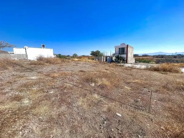 Terreno en venta en Atlacholoaya, Xochitepec, Morelos Terreno en venta en Atlacholoaya, Xochitepec, Morelos