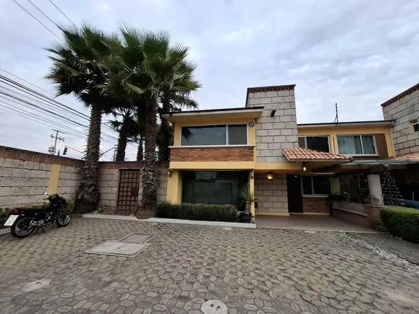 Casa en renta en Lázaro Cárdenas, Metepec, México
