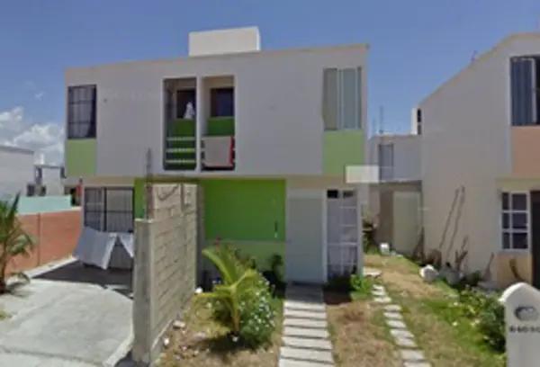 Casa en venta en La Guadalupana, Solidaridad, Quintana Roo
