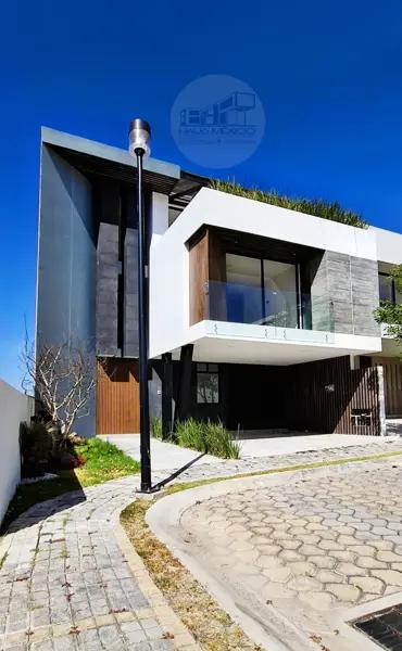 Casa en venta en Lomas de Angelópolis, San Andrés Cholula, Puebla Casa en venta en Lomas de Angelópolis, San Andrés Cholula, Puebla