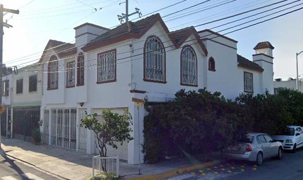 Casa en venta en Hacienda los Morales, San Nicolás de los Garza, Nuevo León