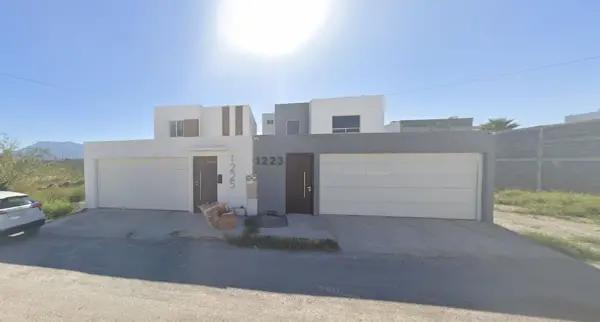 Casa en venta en Estancias de San Juan Bautista, Monclova, Coahuila de Zaragoza