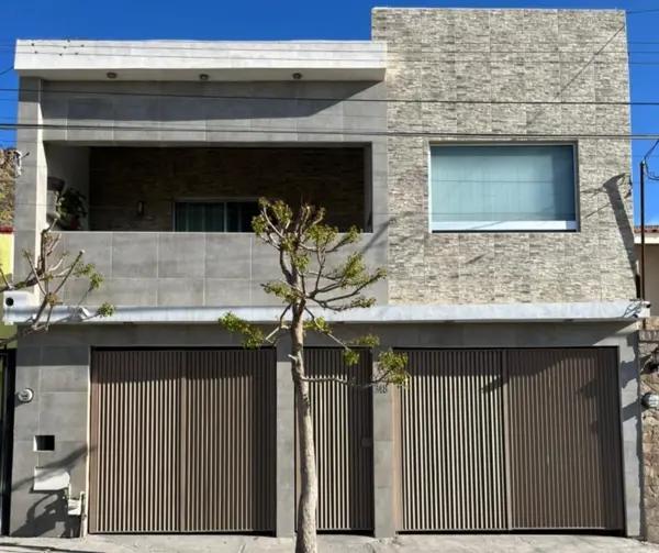 Casa en venta en Jardines Coloniales, Saltillo, Coahuila de Zaragoza