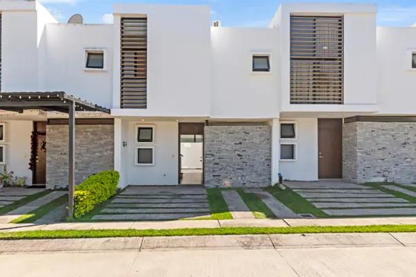 Casa en venta en Rincón del Cielo, Bahía de Banderas, Nayarit Casa en venta en Rincón del Cielo, Bahía de Banderas, Nayarit