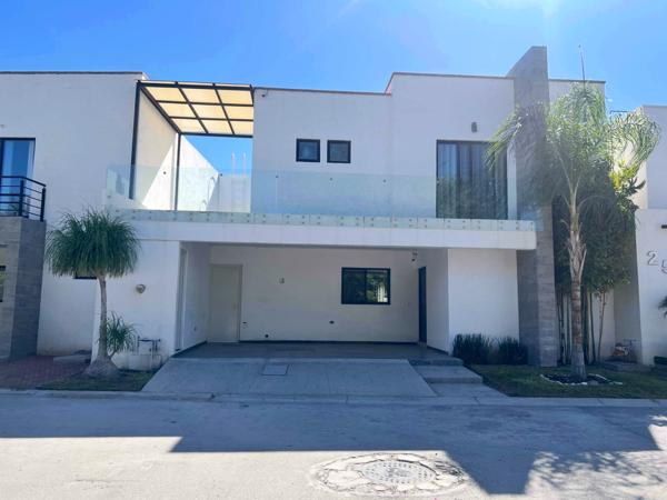 Casa en venta en Los Viñedos, Torreón, Coahuila de Zaragoza Casa en venta en Los Viñedos, Torreón, Coahuila de Zaragoza
