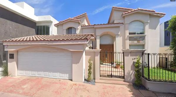 Casa en venta en Jardines de Chapultepec S-E, Tijuana, Baja California