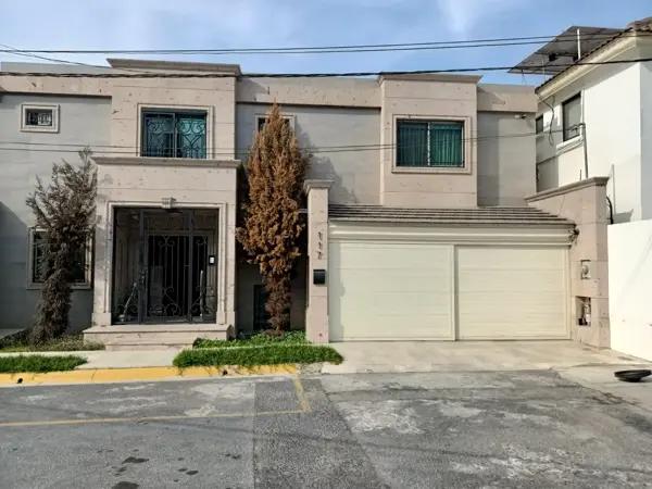 Casa en venta en Lomas de San Agustín 2do Sector, San Pedro Garza García, Nuevo León