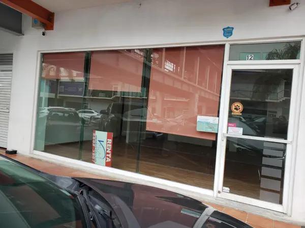 Local en renta en El Encino, Monterrey, Nuevo León
