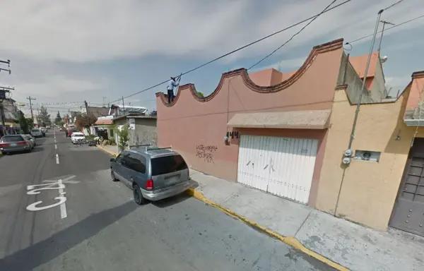 Casa en remate en Estado de Mexico, Nezahualcóyotl, México