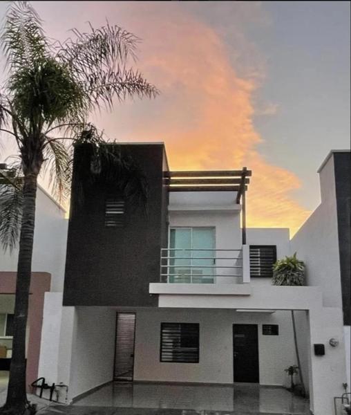Casa en renta en El Vergel, Monterrey, Nuevo León