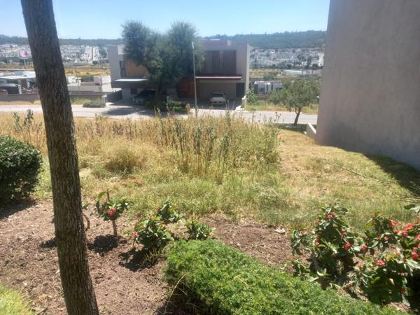 Terreno en venta en Altozano el Nuevo Querétaro, Querétaro, Querétaro
