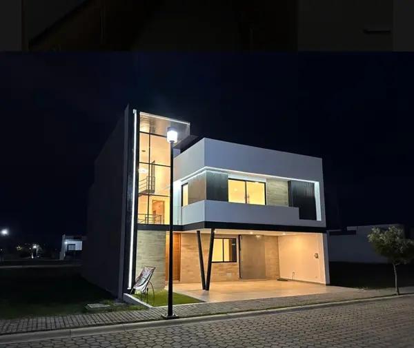 Casa en venta en Lomas de Angelópolis, Ocoyucan, Puebla