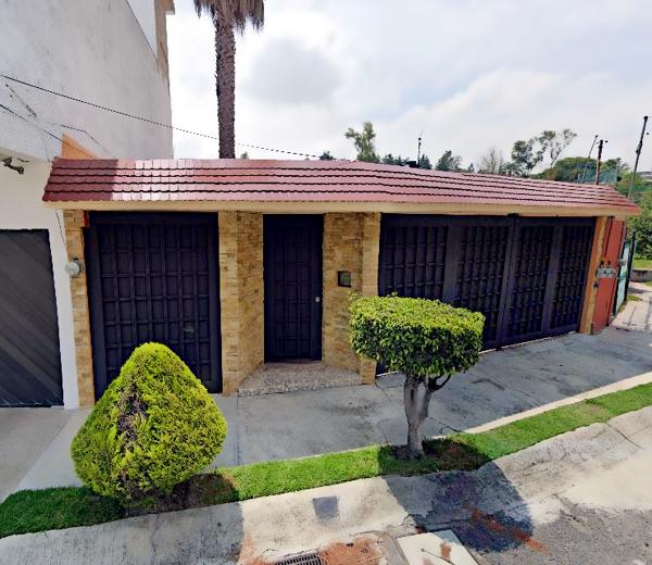 Casa en remate en Villas de la Hacienda, Atizapán de Zaragoza, México