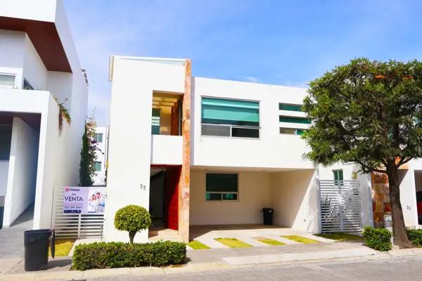 Casa en venta en Lomas de Angelópolis II, San Andrés Cholula, Puebla Casa en venta en Lomas de Angelópolis II, San Andrés Cholula, Puebla