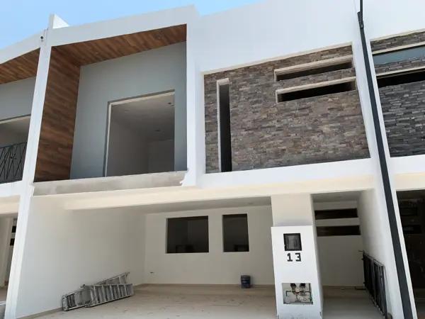 Casa en venta en La Carcaña, San Pedro Cholula, Puebla